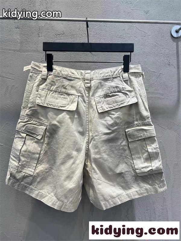 話題商品 BALENCIAGA バレンシアガ スーパーコピー カーゴショートパンツ 多ポケット ミリタリー 夏ボトムス-1