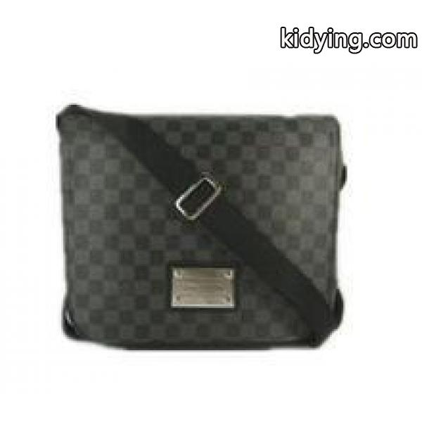 便利性ある　ルイヴィトン　完売品　グラフィット　ショルダーバッグ_ルイ ヴィトン LOUIS VUITTON_ブランド コピー 激安(日本最大級)-0