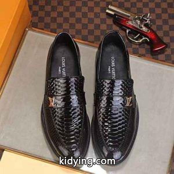革靴 最高品質 2色可選 ルイ ヴィトン 入手困難限定アイテム LOUIS VUITTON 時代の風潮_ルイ ヴィトン LOUIS VUITTON_ブランド コピー 激安(日本最大級)-1