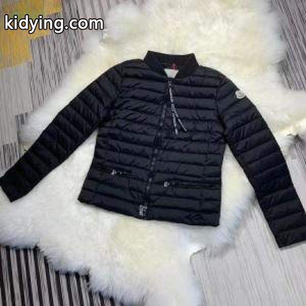 2019秋冬におしゃれな着こなし おしゃれさんに近づける MONCLER モンクレール ダウンジャケット 2色可選_モンクレール MONCLER_ブランド コピー 激安(日本最大級)-2