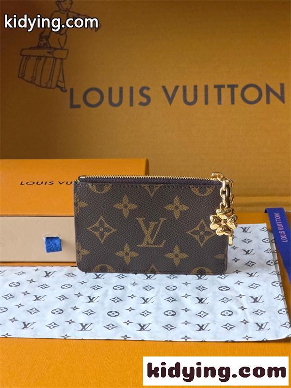 Louis Vuitton コピー ルイヴィトン M27771 カードケース モノグラム イエロー配色 チャーム付き ファスナーコインケース N級品 コンパクト財布 開運カラー-1