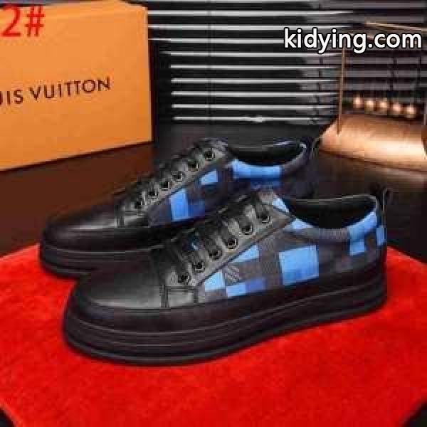 トレンドライクになりがち ルイ ヴィトン 2019秋冬の必需品 LOUIS VUITTON 多色可選 ランニングシューズ ナチュラルコーデに使いやすい_ルイ ヴィトン LOUIS VUITTON_ブランド コピー 激安(日本最大級)-1
