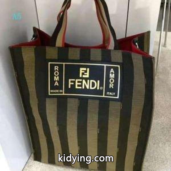 幅広い層に使える フェンディ 華やかな FENDI ins同款アイテム ハンドバッグ 多色可選 国内初上陸_フェンディ FENDI_ブランド コピー 激安(日本最大級)-4