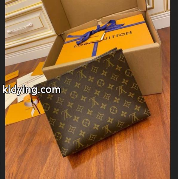 ランキング入賞の人気商品 ルイ ヴィトンポーチ LOUIS VUITTON 今シーズン注目のアイテム_ブランド コピー 激安(日本最大級)-0