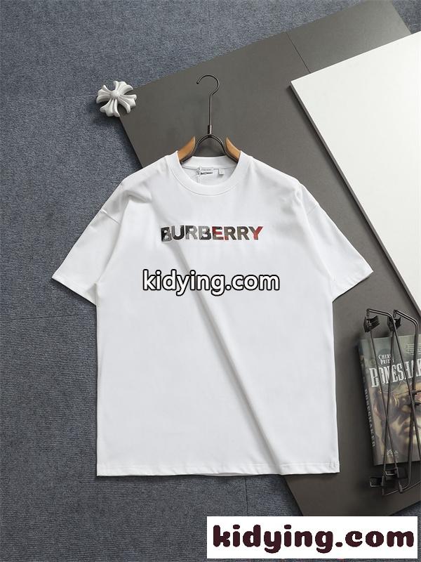 人気拡大 ブラック BURBERRY バーバリー コピー プリント モダン カジュアル メンズ 半袖Tシャツ-0