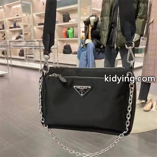 PRADA プラダ コピー 2026新作 モダン 洗練された ミニショルダーバッグ ブラック 限定-7