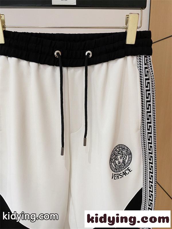 人気商品登場 2026秋冬 VERSACE ヴェルサーチ 上下セットコピー 激安(日本最大級)-6