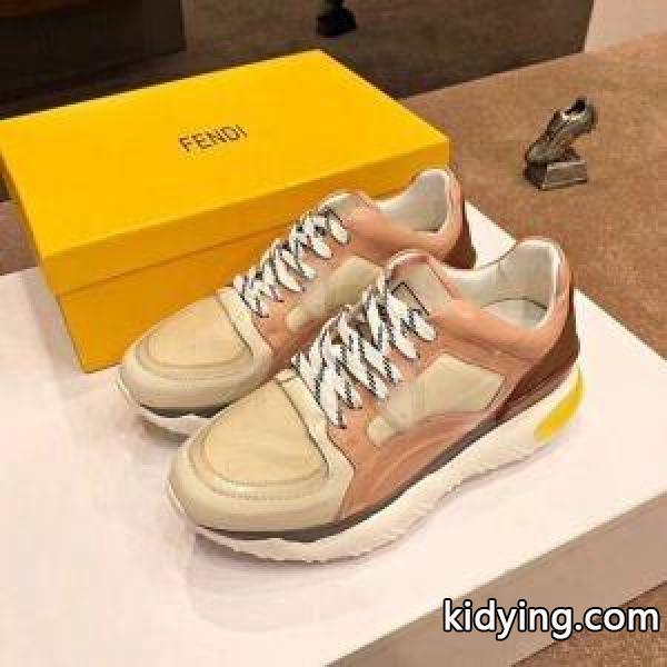 FENDI フェンディ カジュアルシューズ 2色可選 人気沸騰中！おしゃれ新品 2019春夏の必須アイテム_フェンディ FENDI_ブランド コピー 激安(日本最大級)-1