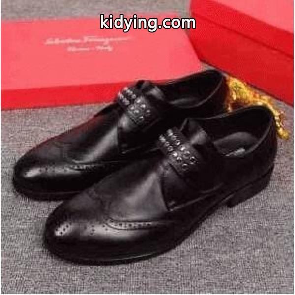 足元を軽快に見せるフェラガモメンズロファー FERRAGAMO紳士靴ビジネスシューズブラウン-0