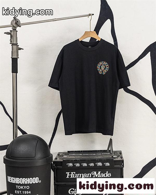 半袖Tシャツ Chrome Hearts コピー メンズ レディース 刺繍クロス バックプリント 大判ロゴ カラフル刺繍 綿素材 通気性 クルーネック オーバーサイズ ゆったり ストリート系 韓国ファッション ユニセックス 夏新作 人気 クロムハーツ-0