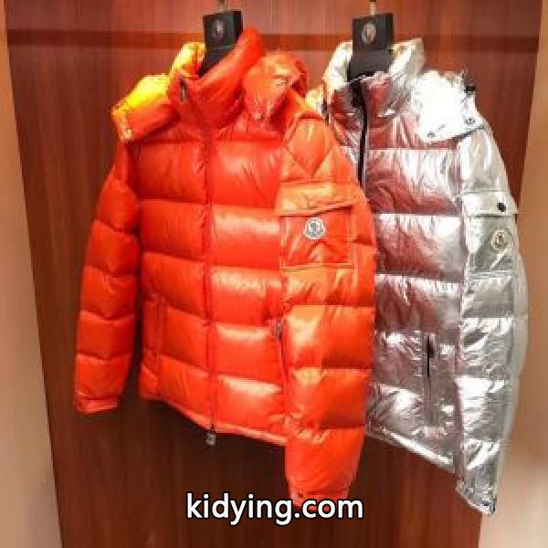 主役級のアイテム モンクレール MONCLER 個性的なモデルダウンジャケット メンズ 2色可選_男性用ダウンジャケット_モンクレール特集_スーパーコピーブランド激安通販 専門店-0