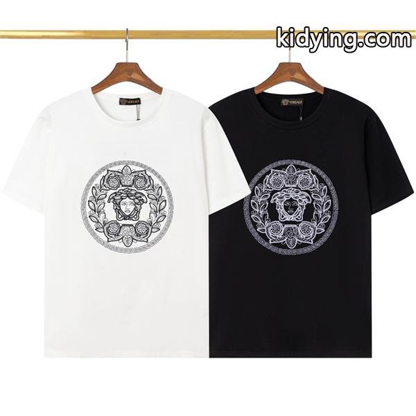 今すぐ買えちゃう!新着 ヴェルサーチVERSACE 春夏シーズンに登場 Tシャツ/ティーシャツ ヴェルサーチ VERSACE_ブランド コピー 激安(日本最大級)-0