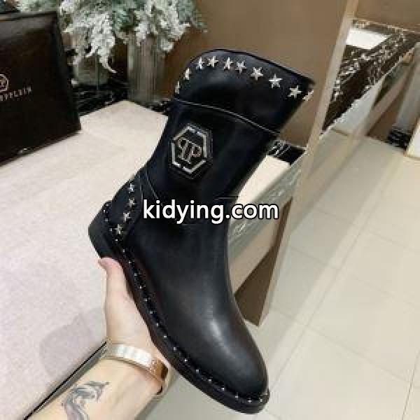 フィリッププレイン 今年の秋冬のトレンドも意識 PHILIPP PLEIN 寒い季節を彩るアイテム レザーブーツ 秋めいたコーデに仕上げる_フィリッププレイン PHILIPP PLEIN_ブランド コピー 激安(日本最大級)-0