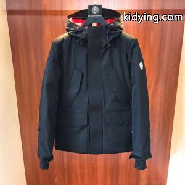 入手困難!!レア人気アイテム お気に入りアイテム 大人気でした! MONCLER モンクレール ダウンジャケット_男性用ダウンジャケット_モンクレール特集_スーパーコピーブランド激安通販 専門店-0