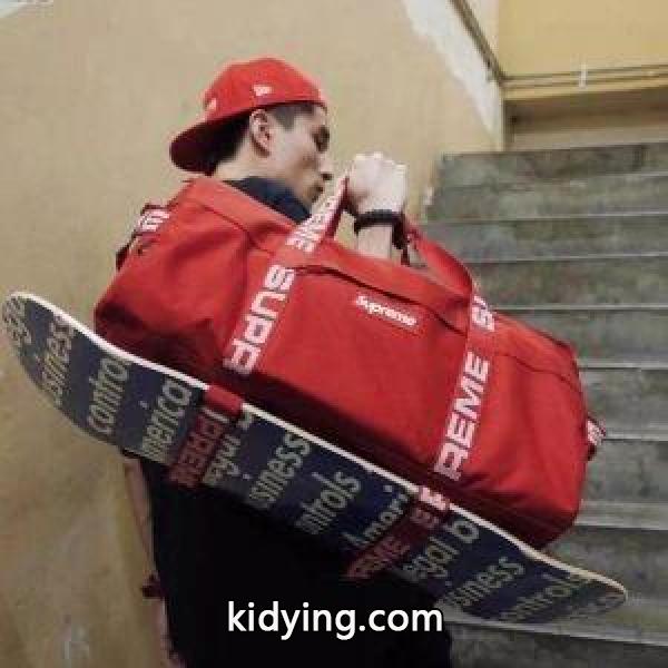 カジュアルに着こなし SUPREME シュプリーム ハンドバッグ 3色可選 2019年春夏コレクションに見る_シュプリーム SUPREME_ブランド コピー 激安(日本最大級)-1