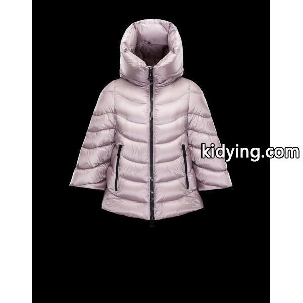 モンクレール MONCLER 2016秋冬 海外セレブ愛用 ダウンジャケット厳しい寒さに耐える_女性用ダウンジャケット_モンクレール特集_スーパーコピーブランド激安通販 専門店-0