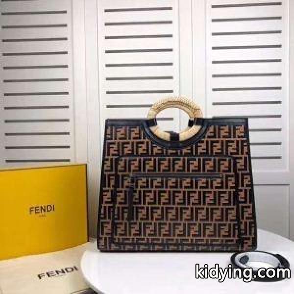 RUNAWAY SHOPPERPU shopper8BH351A7S0F0KURフェンディ コピーFENDI高級感耐久性エレガント個性的バッグ-0