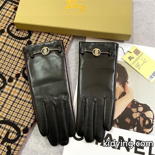 上質仕立て ブラック レザー グローブ なめらか手触り 大人 BURBERRY バーバリー 偽物-1