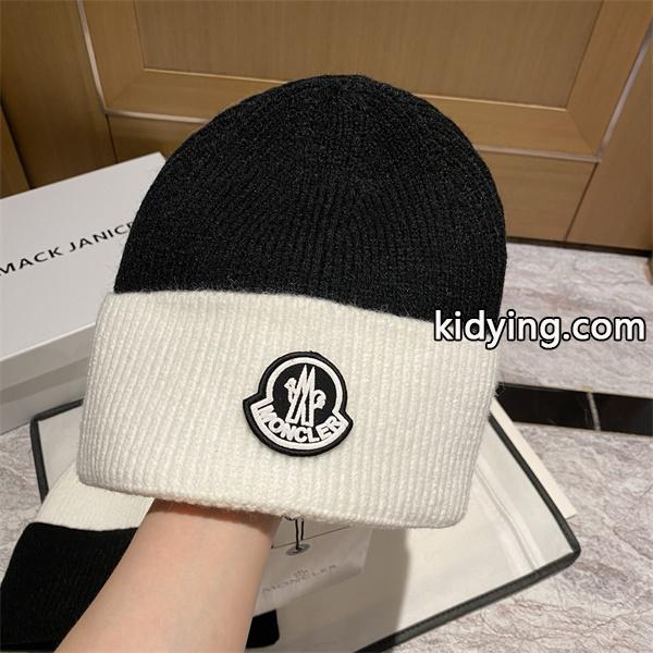 モンクレール コピー MONCLER 2025秋冬 ニットキャップ ふんわり柔らか 保温性抜群 人気 冬コーデ-4