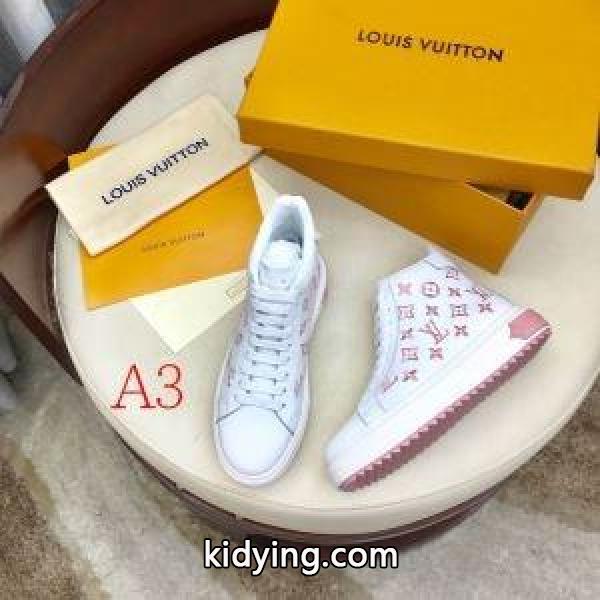 ルイ ヴィトン遊び心たっぷり秋冬コーデ 多色可選 LOUIS VUITTON 秋冬コーデに合わせやすい ランニングシューズ 着こなしの幅が広がる_ルイ ヴィトン LOUIS VUITTON_ブランド コピー 激安(日本最大級)-2