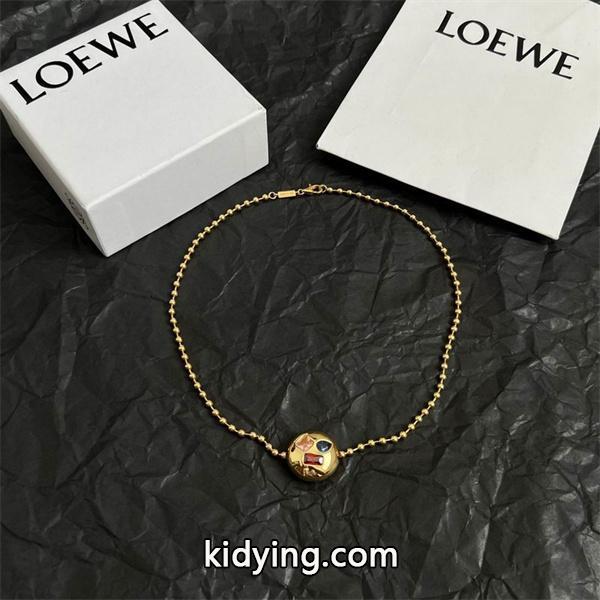 上品ゴールドが魅力 LOEWE ロエベ 偽物 ネックレス ラウンドモチーフ 高級感たっぷり-0
