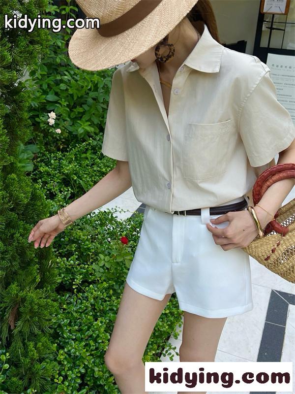 人気上昇 コットンシャツ ゆったりシルエット LOEWE ロエベ コピー シャツ きれいめナチュラル 大人スタイル-3