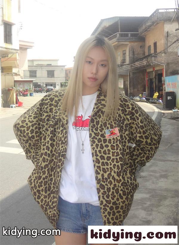 ブラック 半袖Tシャツ Supreme デビルロゴ シュプリーム コピー クルーネック ストリートトップス-4