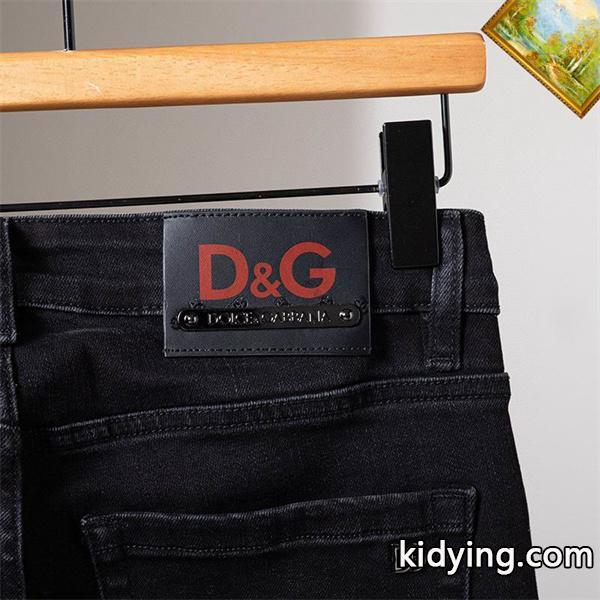ドルチェ & ガッバーナ DOLCE & GABBANA コピー 秋冬ビジネスカジュアルトレンド ブラック 徽章ロゴ デニムパンツ-3