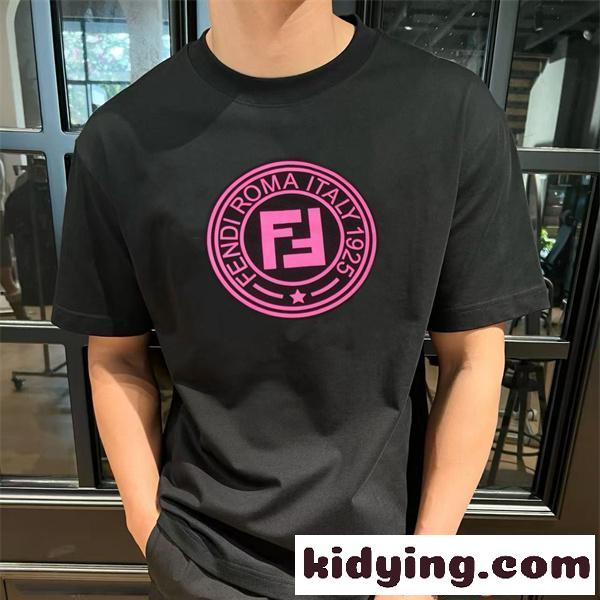 存在感 フェンディ コピー ピンクプリント FENDI ブラック 半袖 Tシャツ ビッグロゴ ストリート-0