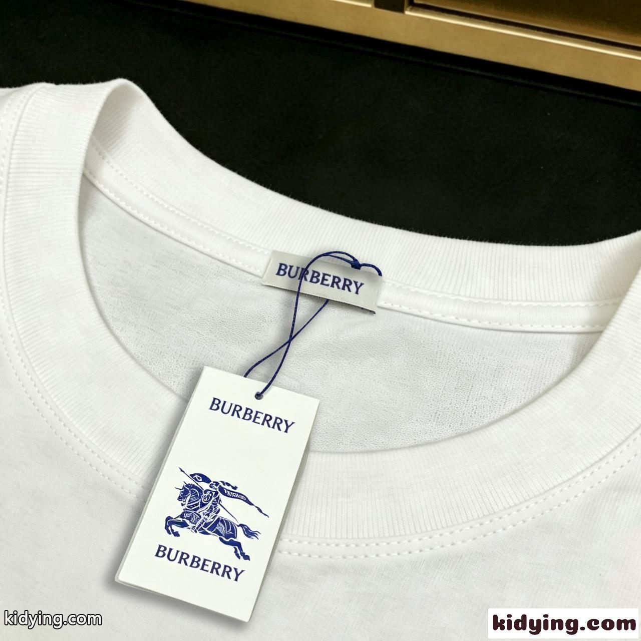 TBグラフィック アニマル柄ロゴ 着映え 主役トップス コーデ刷新 BURBERRY バーバリー コピー 半袖Tシャツ-3