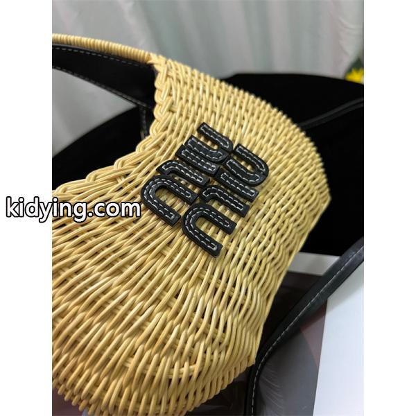 ジップアップ フードパーカー 裏起毛 ストリート FENDI フェンディ コピー-3