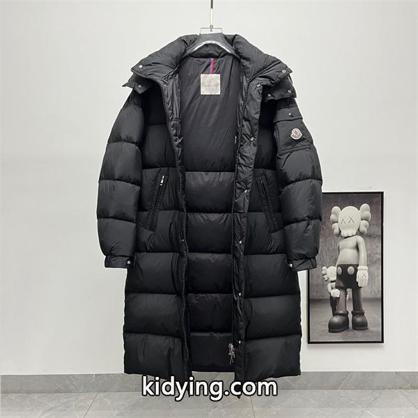 話題 ブラック × ロング仕様 極暖シルエット 2025冬季注目 モンクレール コピー Moncler ダウンコート-4