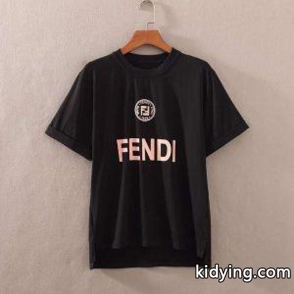 激安セール合わせやすい吸汗速乾ｔシャツFENDIフェンディ 激安魅力的幅広い年代英語字ブラックブランドコピー-1