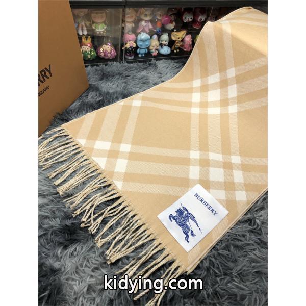 BURBERRY バーバリー コピー 上質 温か素材 ベージュ チェック ストール 冬コーデ向き-4