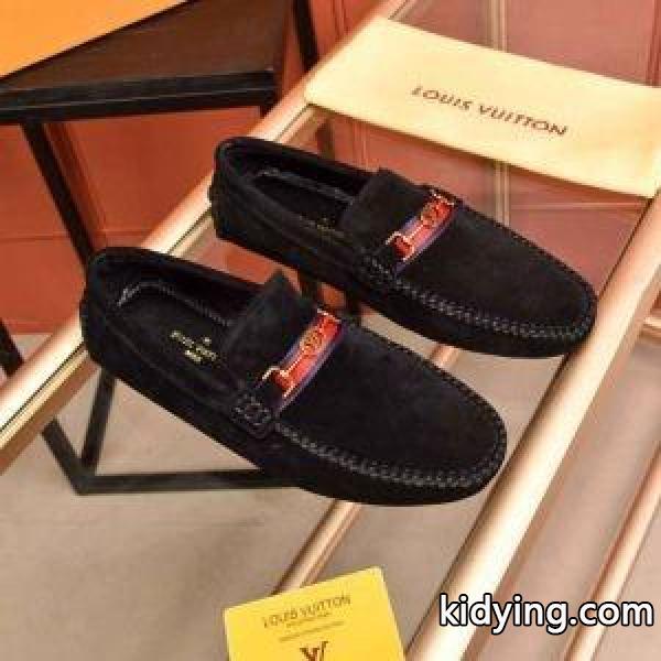 今年らしい優秀アイテム LOUIS VUITTON ルイ ヴィトン カジュアルシューズ 2色可選 2019春夏トレンドカラー_ルイ ヴィトン LOUIS VUITTON_ブランド コピー 激安(日本最大級)-1