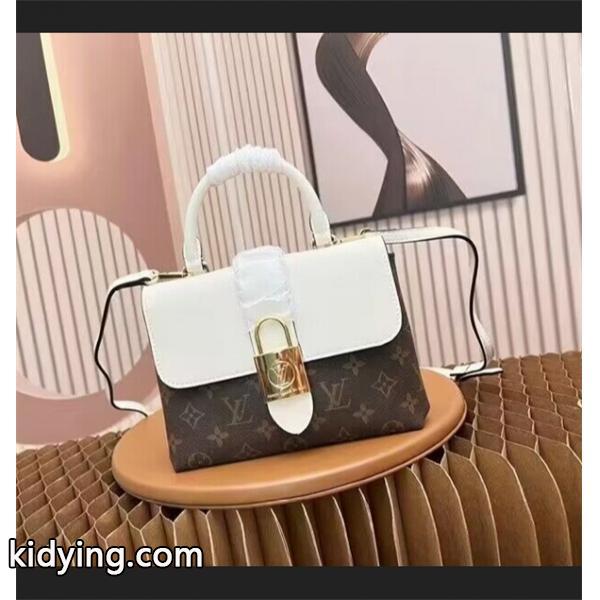 デイリーに使える レディースバッグ デザイン性に心が踊るルイ ヴィトン LOUIS VUITTON_ブランド コピー 激安(日本最大級)-0