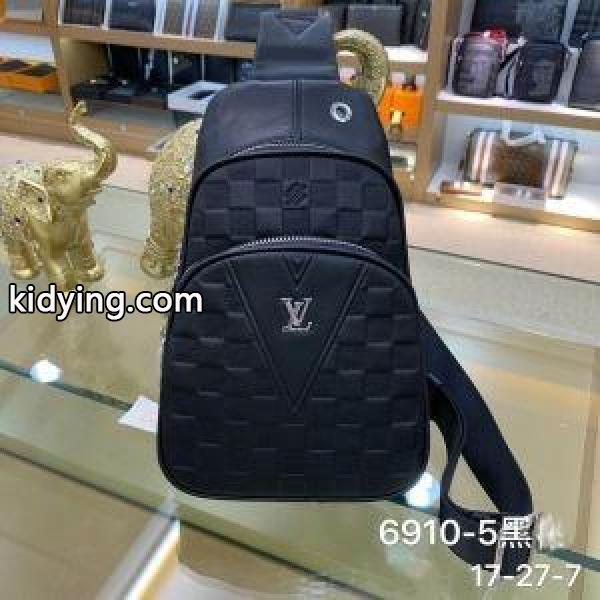おしゃれの「主役」になる ウエストバック ルイ ヴィトン コーデに季節感をプラス LOUIS VUITTON_ルイ ヴィトン LOUIS VUITTON_ブランド コピー 激安(日本最大級)-0