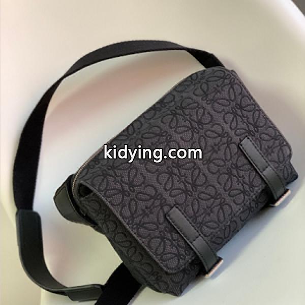 2022年リニューアルバージョン入荷 LOEWE バッグ 流行のストリート上品 ロエベ コピー-0
