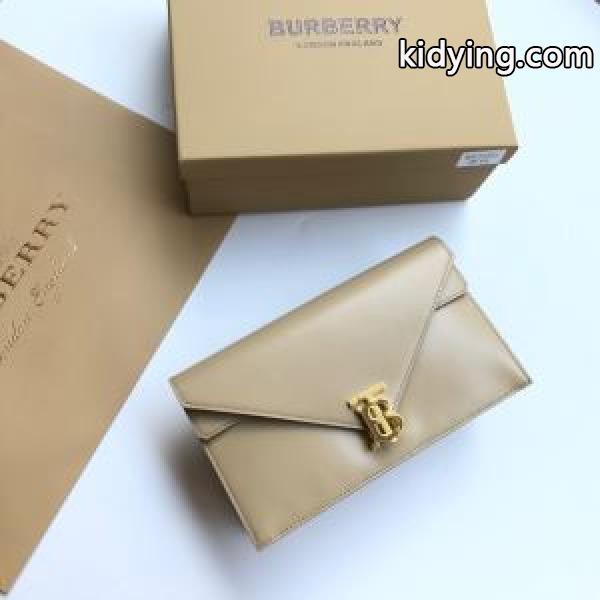 素敵カジュアルの春夏コレクション レディースバッグ 新作コレクションを見る バーバリー BURBERRY 2019年の春夏に着たい_バーバリー レディースバッグ_バッグ レディース_スーパーコピーブランド激安通販 専門店-0