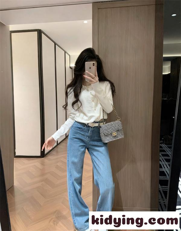 CHANEL デニムパンツ レディース ストレートライン ハイウエスト シャネル コピー カジュアルコーデ-1