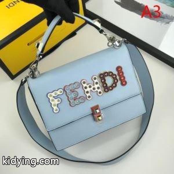 普段使いもオフィスもOK 2019秋冬におしゃれな着こなし フェンディ FENDI ハンドバッグ 3色可選_フェンディ FENDI_ブランド コピー 激安(日本最大級)-2