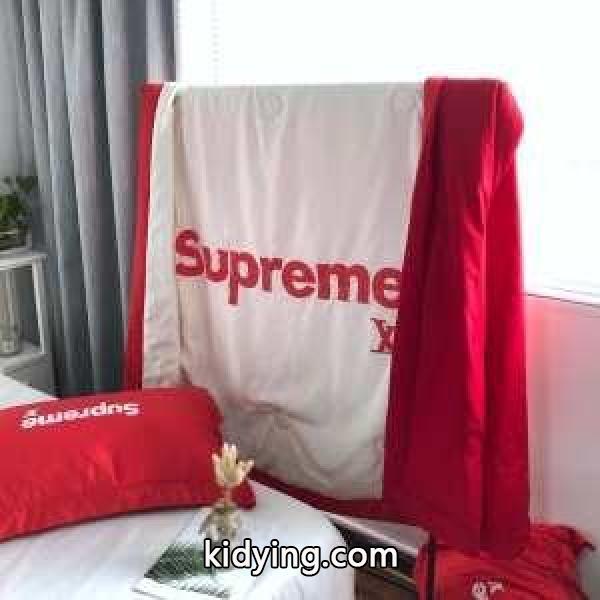 適切な厚さと優秀な保温性 シュプリーム アウトドアやオフィスでの活躍も期待できる SUPREME ブランケット 使い込む程に肌に馴染む_シュプリーム SUPREME_ブランド コピー 激安(日本最大級)-0