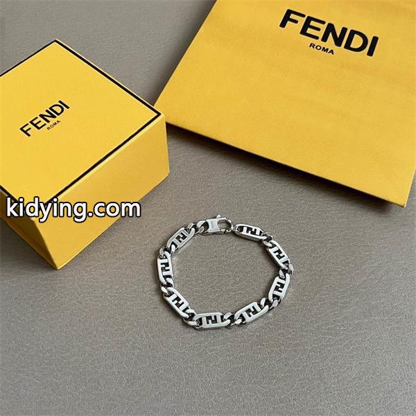 秋冬おしゃれをより楽しませる  FENDIフェンディブレスレット コピー 激安(日本最大級)-6