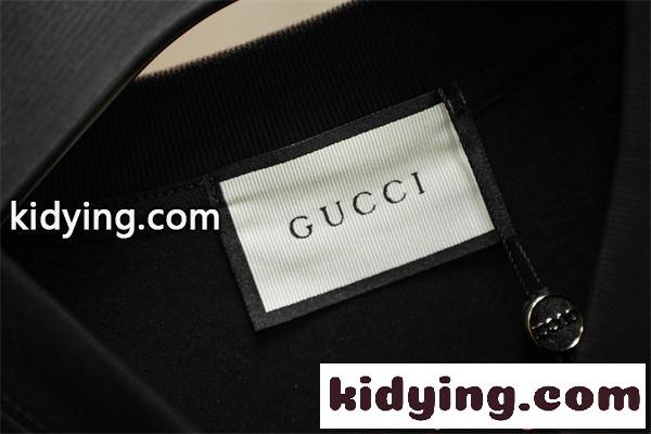 GUCCI 半袖Tシャツ 上品 グッチ スーパーコピー ミニマル 高級感 シンプル 通気性 大人カジュアル-4