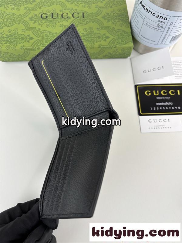 GUCCI グッチ スーパーコピー 話題沸騰 洗練モノグラム 二つ折り財布 メンズ コンパクト-5