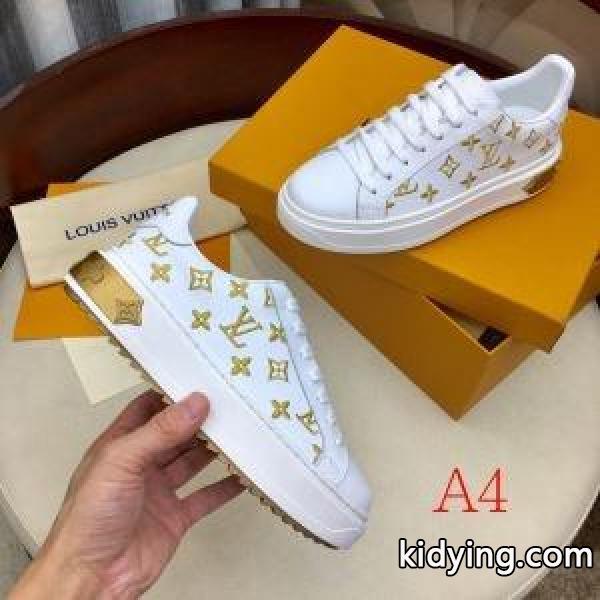多色可選 ナチュラルコーデに使いやすい ルイ ヴィトン ふんわりまとって暖かお洒落 LOUIS VUITTON ランニングシューズ_ルイ ヴィトン LOUIS VUITTON_ブランド コピー 激安(日本最大級)-3