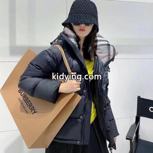 ファッショニスタ愛用 BURBERRY バーバリー偽物 ダウンジャケット 暖かく 超人気美品 2021秋冬入荷-0