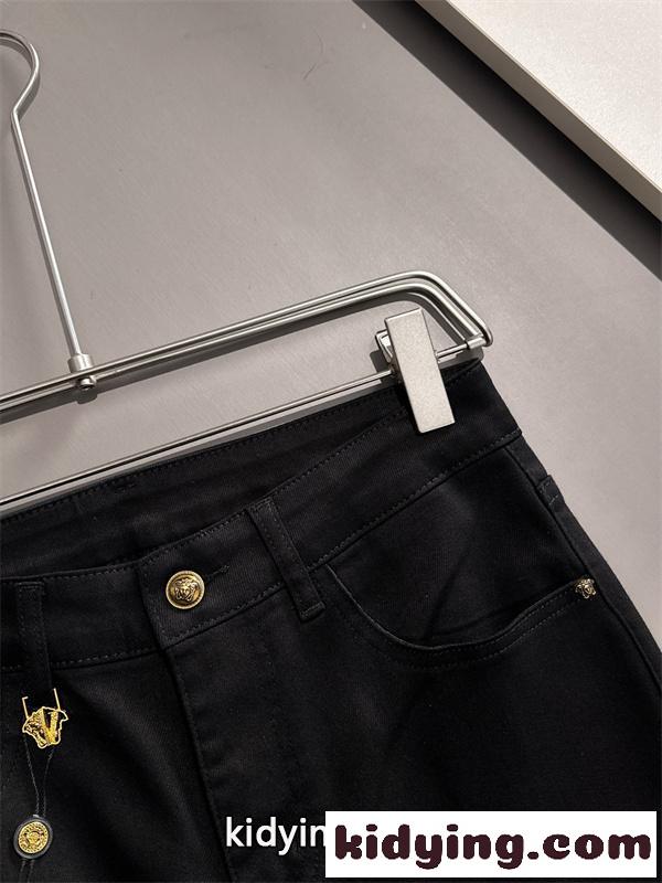 メデューサデザイン ラグジュアリースタイル 定番コレクション VERSACE ヴェルサーチ コピー デニムパンツ-3