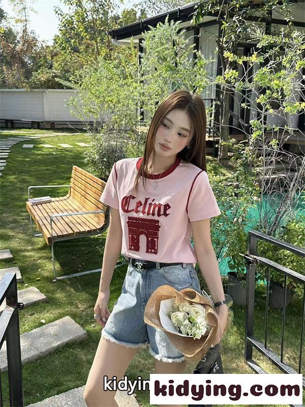 人気2026&CELINE セリーヌ tシャツコピーおしゃれ個性着心地清涼感抜群2色-1