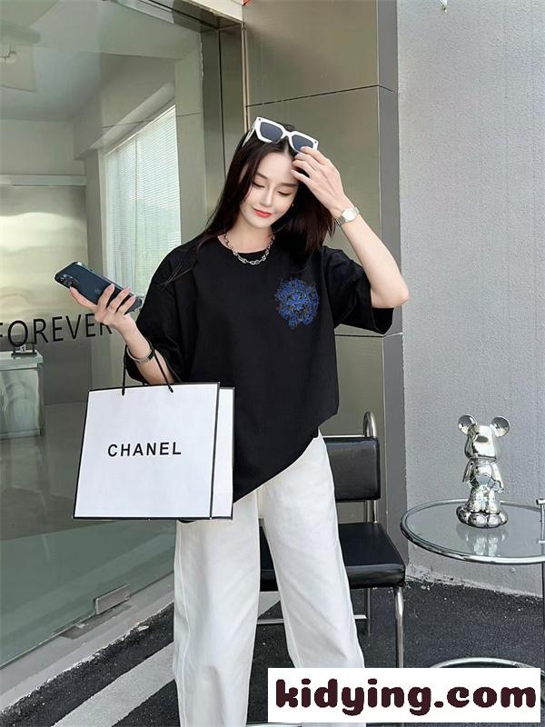 ウォッシュグレー 半袖Tシャツ Chrome Hearts 胸元ロゴプリント クロムハーツ コピー ヴィンテージ加工 クルーネック-6
